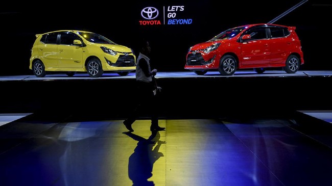 Dari rata-rata penjualan tiap bulan Toyota di tanah air sejak awal tahun sebesar 31 ribu unit setiap bulannya, dan akan terus di dorong pada bulan Ramadan ini.