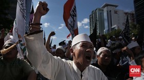 Dari Istiqlal ke Gajah Mada, Desak Vonis Berat untuk Ahok
