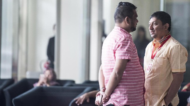 AMPG meminta maaf atas kericuhan yang melibatkan anggotanya di gedung KPK siang tadi saat mengawal Ketua AMPG Fahd El Fouz yang akan ditahan petugas KPK.