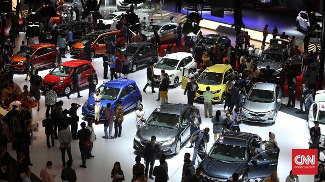 Penjualan kendaraan di ajang pameran Indonesia International Motor Show (IIMS) 2017, tercatat sebesar Rp2,6 triliun-an.