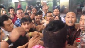 Anggota AMPG Terobos Mobil Tahanan Fahd A Rafiq