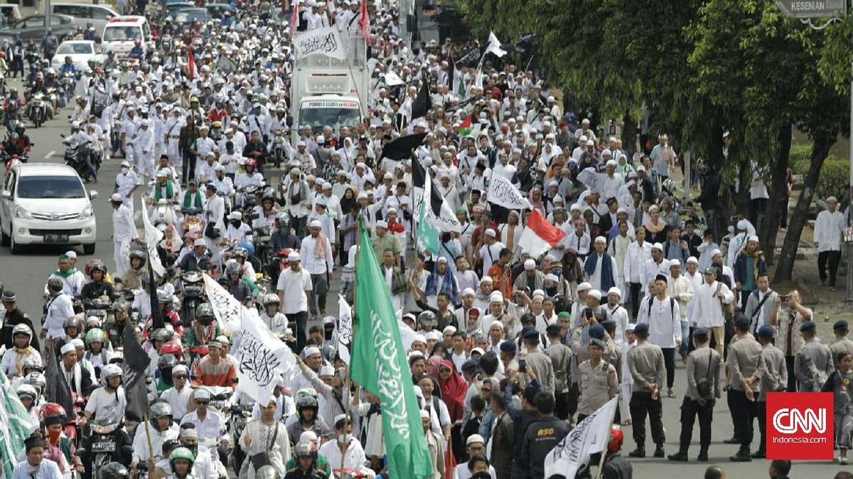 Dari Istiqlal ke Gajah Mada, Desak Vonis Berat untuk Ahok