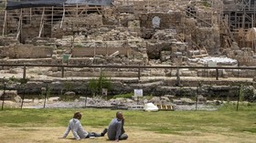 Bersatunya Katolik, Islam dan Yahudi di Puing Caesarea