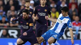 Menang Derby Katalonia, Barca Rebut Puncak Klasemen