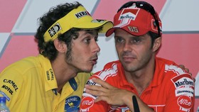 Capirossi Ungkap Cara Valentino Rossi Jadi Juara Dunia