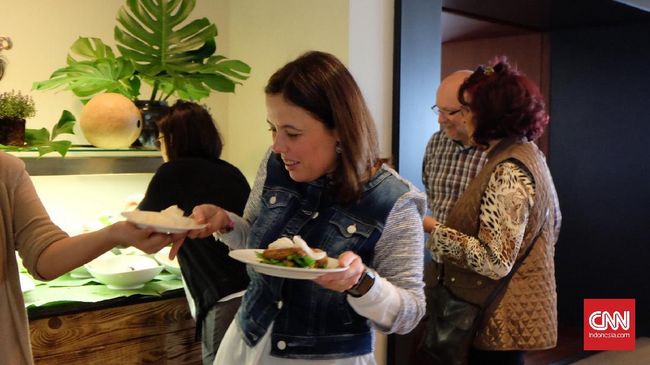 Jika orang Indonesia lebih suka tekstur makanan yang renyah, warga Bratislava di Slovakia lebih suka makanan dengan tekstur yang lembut. 