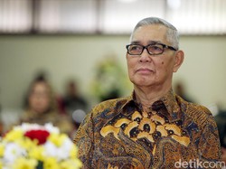 Wapres ke-6 RI Try Sutrisno Meninggal Dunia