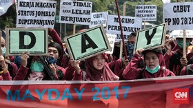 Respons Aksi Buruh, Sandiaga Janji Naikkan UMP 2018