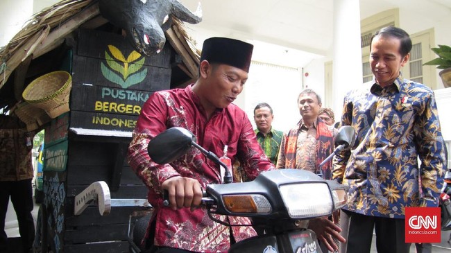 Buku yang dikirim melalui PT Pos Indonesia tanggal 17 akan dibebaskan dari biaya. Upaya ini diharapkan bisa meningkatkan minat baca masyarakat.