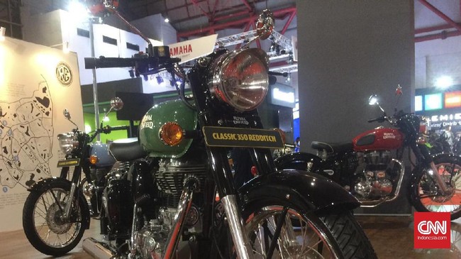 Motor legendaris asal Inggris ikut meramaikan IIMS 2017 dengan membawa Classic 350 yang diproduksi ulang untuk merasakan sensasi berkendara semasa PD II.