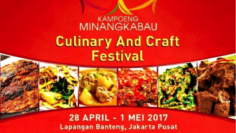 Acara Festival Kampoeng Minangkabau Culinary and Craft Festival 2017 berjalan sangat meriah di Lapangan Banteng, Gambir, Jakarta Pusat.