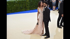 Selena Gomez & The Weeknd Tak Lagi 'Petak Umpat' di Met Gala