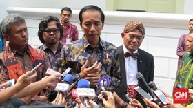Jokowi Tunggu Wiranto Soal Pembubaran Ormas Anti-Pancasila