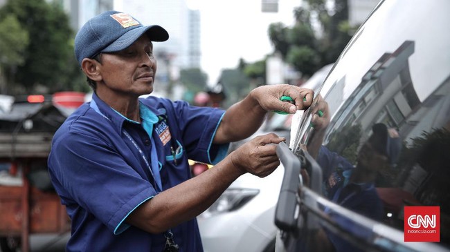 Tarif naik lima kali lipat dianggap sesuai regulasi demi menghindari aksi kerek harga atau biasa dikenal dengan istilah 'nuthuk' saat momen ramai kunjungan.
