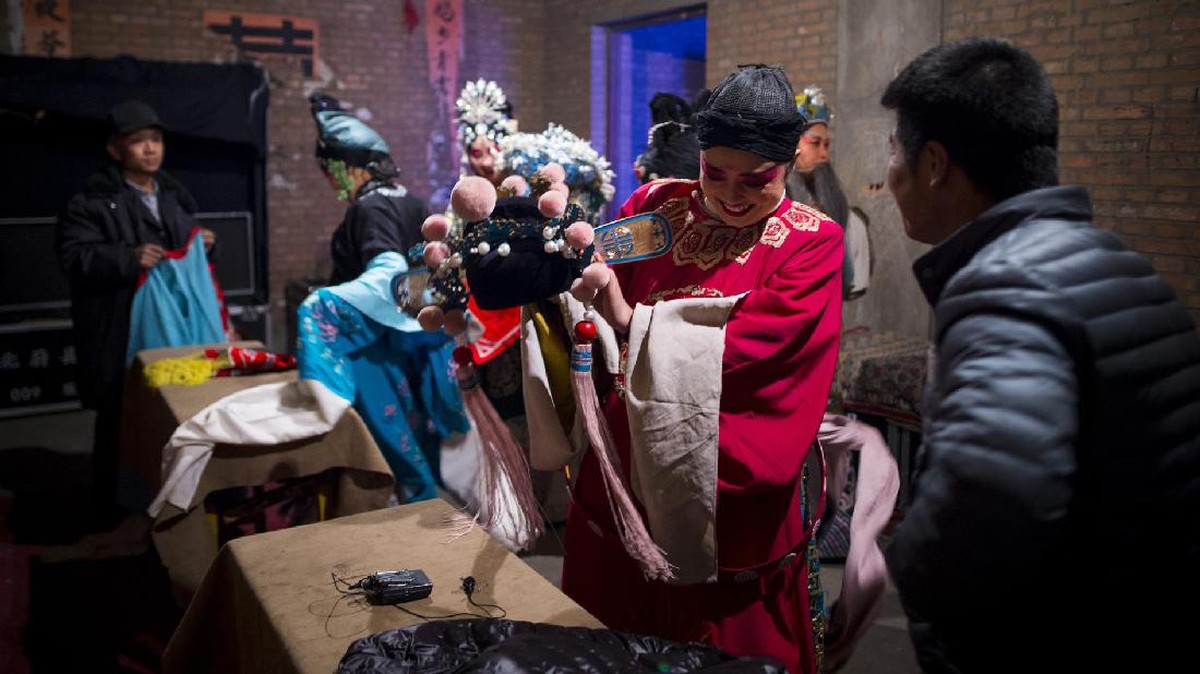 Menjaga Jiwa Teater Tradisional di Pelosok China