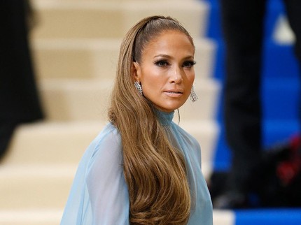 Bersuara Merdu, Putri Jennifer Lopez Warisi Bakat Sang Ibu