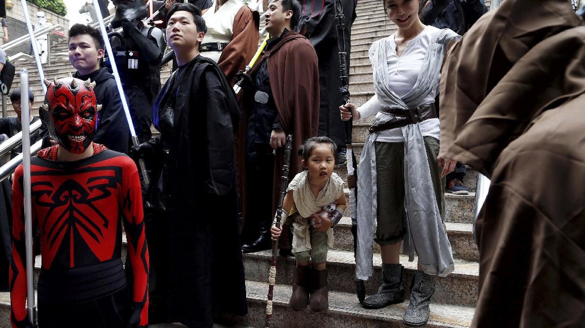 'Serbuan' Storm Troopers pada 'May the 4th'