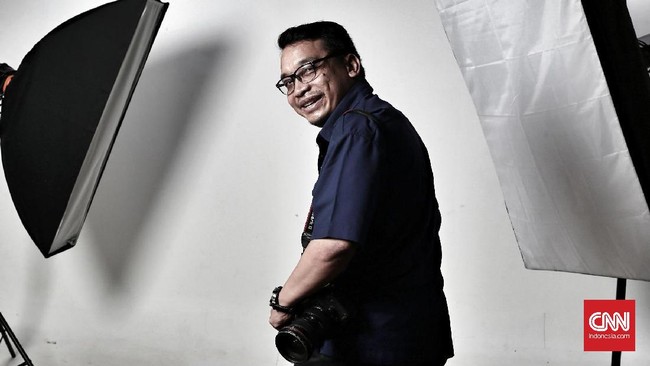 Bagi Hariyanto profesi jurnalis foto dianggap sebagai 'kecelakaan'. Sebelum terjun ke dunia fotografi, ia justru hanya bekerja di tempat cuci cetak.