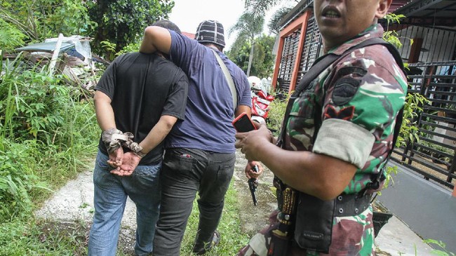 Jumlah tahanan yang kabur masih dalam pendataan, oleh karena itu belum diketahui jelas jumlah tahanan yang belum masih di luar rutan.