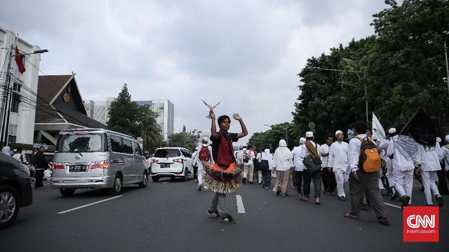 Uai bertemu MA, pentolan GNPF MUI mengatakan menerima vonis hakim dalam perkara dugaan penodaan agama Basuki Tjahja Purnama (Ahok).