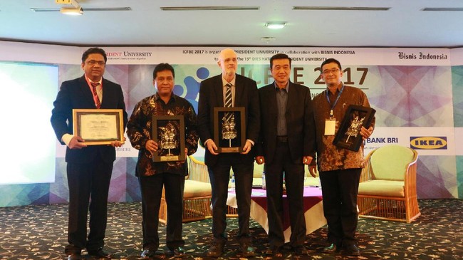 President University jadi tuan rumah 26 institusi pendidikan dari 12 negara di International Conference on Family Business and Entrepreneurship.