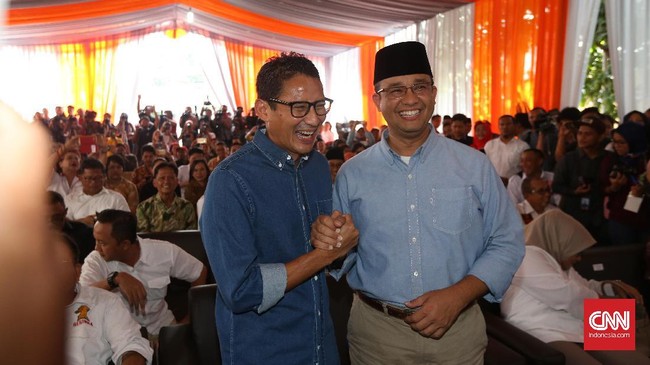 Jadwal pelantikan Gubernur DKI Jakarta sudah ditentukan tanggal 16 Oktober 2017 di Istana Negara yang akan dipimpin langsung oleh Presiden Joko Widodo.