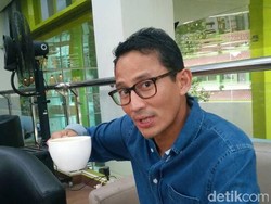 5 Momen Sandiaga Uno Cicip Kopi Aceh hingga Pontianak
