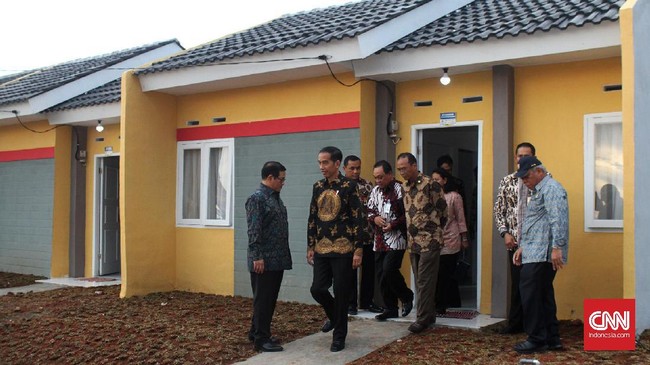 Restrukturisasi kredit tersebut dilakukan guna menjaga rasio kredit bermasalah (Non Performing Loan/NPL) di bawah 3 persen sampai akhir tahun ini.