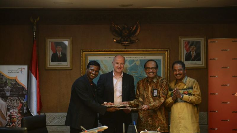 Perusahaan airlines Jetstar Group dan Kementerian Pariwisata menandatangani nota kesepahaman di Gedung Sapta Pesona, Jumat, (5/5/2017).