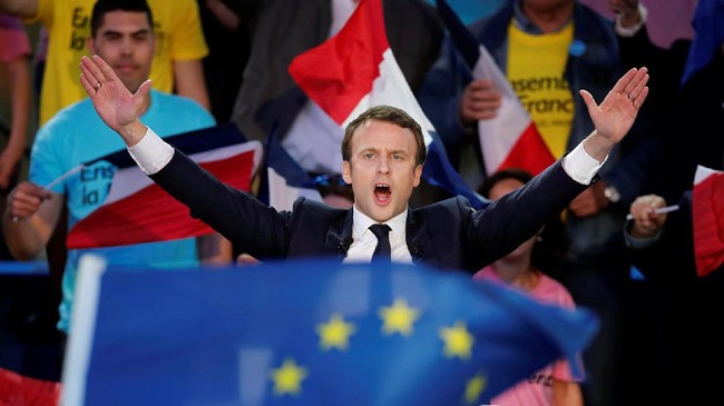 Media Belgia merilis hasil kemenangan Macron atas Le Pen dalam pemilu Perancis. Meski belum bisa dikonfirmasi, kabar itu menyebar dengan cepat.