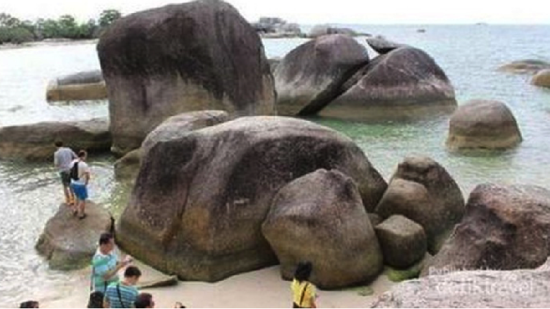Giliran destinasi Tanjung Kelayang di Provinsi Bangka Belitung yang dipoles oleh Kementerian Pariwisata (Kemenpar).