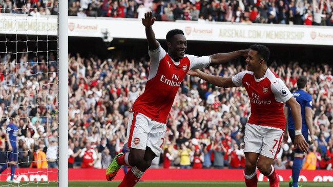 Arsenal berhasil menaklukkan Manchester United dengan skor 2-0 lewat gol Granit Xhaka dan Danny Welbeck.