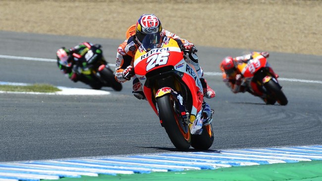 Juara GP Spanyol, Dani Pedrosa mengaku heran duo pebalap Yamaha, Valentino Rossi dan Maverick Vinales, tak mampu tampil kompetitif di Sirkuit Jerez.
