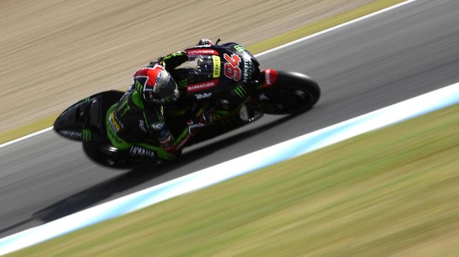 Finis kedelapan di GP Spanyol dan unggul atas Valentino Rossi membuat pebalap rookie yang memperkuat Tech 3 Yamaha, Jonas Folger, sangat senang.