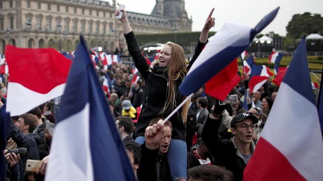 Ribuan Pekerja Mogok di Prancis, Protes Presiden Macron