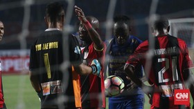 Hadapi Boaz dan Addison Alves, Bek Persib Siapkan Mental
