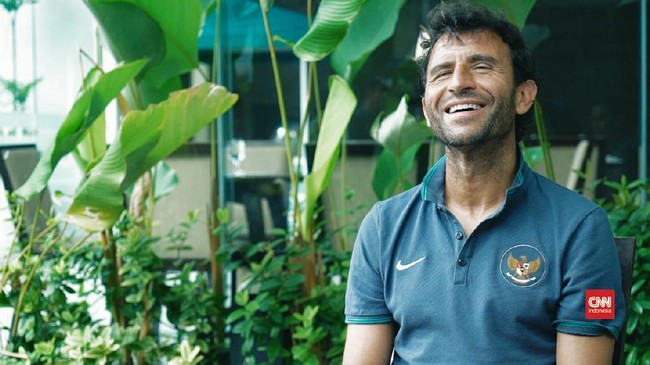 Luis Milla diklaim sudah sempat menandatangani kontrak baru untuk melatih Timnas Indonesia sebelum dibatalkan oleh PSSI.
