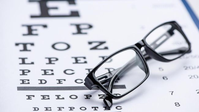 Google doodle menghormati ophthalmologist, Ferdinand Monoyer. Tapi, tak banyak yang tahu detail pekerjaannya yang bagan temuannya dipakai hingga kini.