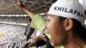 Perlawanan Pembubaran dan Pedang Bermata Dua Vonis HTI