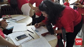 Warga Kumpulkan KTP Minta Ahok Dikeluarkan dari Tahanan