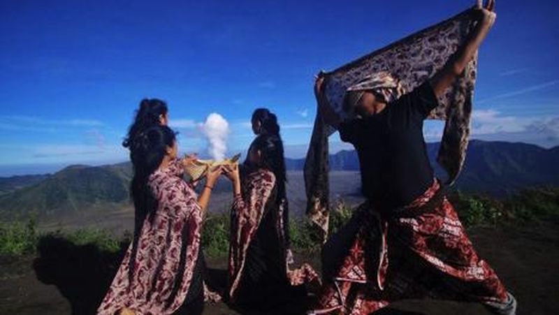 Dinas Pariwisata Budaya (Disparbud) Kabupaten Lumajang kembali mempersembahkan event yang unik dan langka.