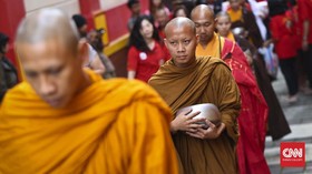 Pindapatta, Berderma untuk Para Penjaga Ajaran Buddha