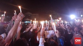 Lilin-Lilin untuk Ahok di Mako Brimob