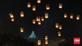 Ribuan Lampion Terangi Langit Borobudur Tutup Perayaan Waisak