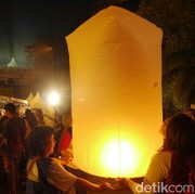 Mau Ikut Pelepasan Lampion Waisak 2022 di Candi Borobudur? Ini Harga Tiketnya!