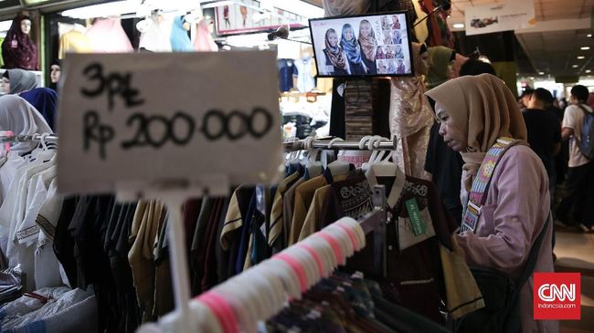 Bertemu dengan teman atau komunitas membuat bisnis ritel atau restoran tetap bertumbuh di antara e-commerce yang menanjak popularitasnya.