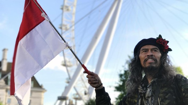Lilin dari London Bersinar untuk Hangatkan Ahok