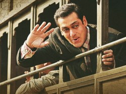 Salman Khan Gaji 25.000 Pekerja India Selama Lockdown