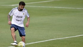 Eks Bintang PSG dan Argentina Lavezzi Ditikam di Rumah Sendiri