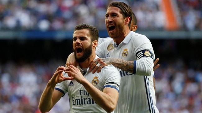 Juventus dan Real Madrid bisa memastikan titel juara pekan ini meskipun di saat bersamaan AS Roma dan Barcelona mencari celah mencuri gelar.